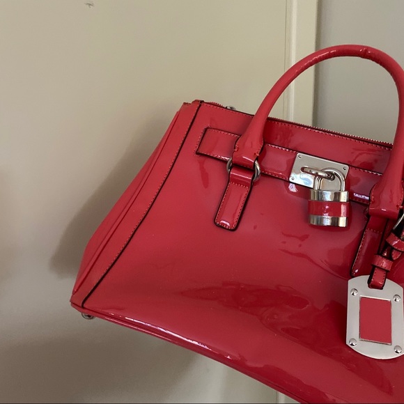 New Le Chateau Handbag - Picture 6 of 11